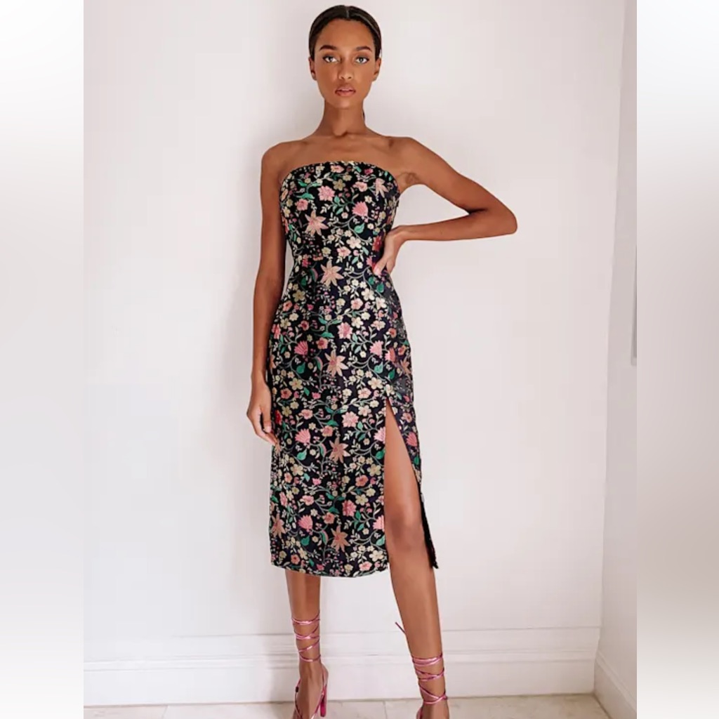 Lulu's Black Floral Strapless Dress